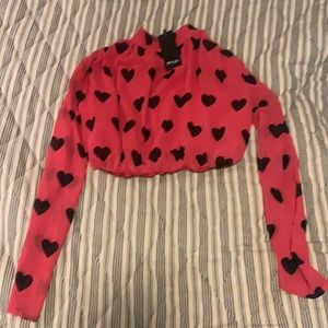 Hot pink blouse crop top with black hearts